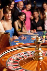 Filipino player browsing 855jl jackpot slot games on a mobile phone